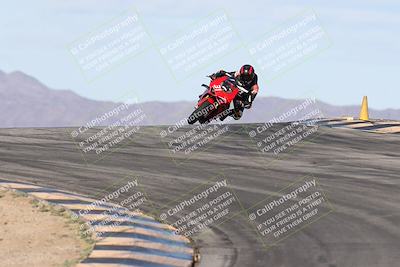 media/Nov-16-2025-Race Pace (Sun) [[8c5fa54630]]/Verified Riders/1-Turns 9 and 10 (925am)/